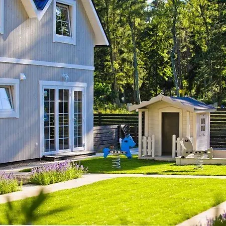 Сasa de vacaciones Comfortable, Two-story Holiday Houses For 5 People, *